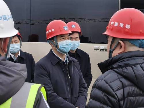 2022.2.17市長何雄、市委常委虎強(qiáng)調(diào)研五中新校區(qū)建設(shè)
