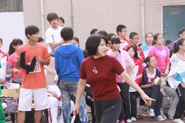 2011運動會跳遠照片